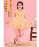 MASTARANG Cotton Woven Half Sleeves Abstract Printed & Pom Pom Lace Embellished Kurti & Dhoti Set - Peach