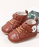 KIDLINGSS Textured Badge Detailed Velcro Closure Booties - Brown