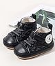 KIDLINGSS Textured Badge Detailed Velcro Closure Booties - Black