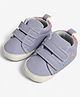 KIDLINGSS Stars Embroidered With Double Velcro Closure Booties - Purple