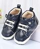 Cute Walk by Babyhug Velcro Closure Solid Booties - Navy Blue