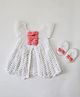 Woonie Woven Cap Sleeves Bow Applique Detailed Hand Knitted Dress With Booties - White