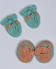 USHA ENTERPRISES Wool Woven Colour Blocked Mittens & Booties Set - Green