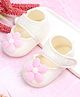 KIDSUN Floral Applique Detailed Velcro Closure Booties - White