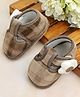 KIDSUN Front Star Applique Detailed Velcro Closure Booties - Dark Brown