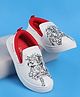 Pine Kids Marvel Slip On Casual Shoes With Avengers Print - White