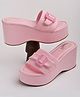 Shoetopia Buckle Detailed Platform Sandals - Pink