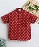 BAATCHEET Cotton Woven Half Sleeves Floral Motif Printed Kurta - Red