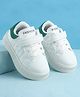 Babyoye Velcro Closure Solid Casual Shoes - White