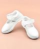 Priansha Kids Solid Velcro Closure School Shoes - White