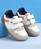 Babyoye Velcro Closure Solid Casual Shoes - White