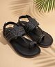 LIL PITAARA Solid Buckle Closure Kolhapuri Sandals - Black