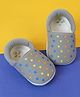 KIDSUN Star Printed Slip On Booties - Grey