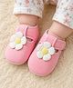 Daizy Floral Applique Detailed Velcro Closure Booties - Baby Pink
