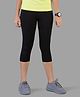 TWIN BRIDS Cotton Blend Knit Solid Capri Leggings - Black