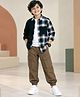 Kiddopanti Cotton Knit Full Sleeves Checked Shirt & Joggers With Tee Set - White Black & Brown