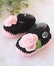 Woonie Hand Knitted Floral Applique Detailed Booties - Black