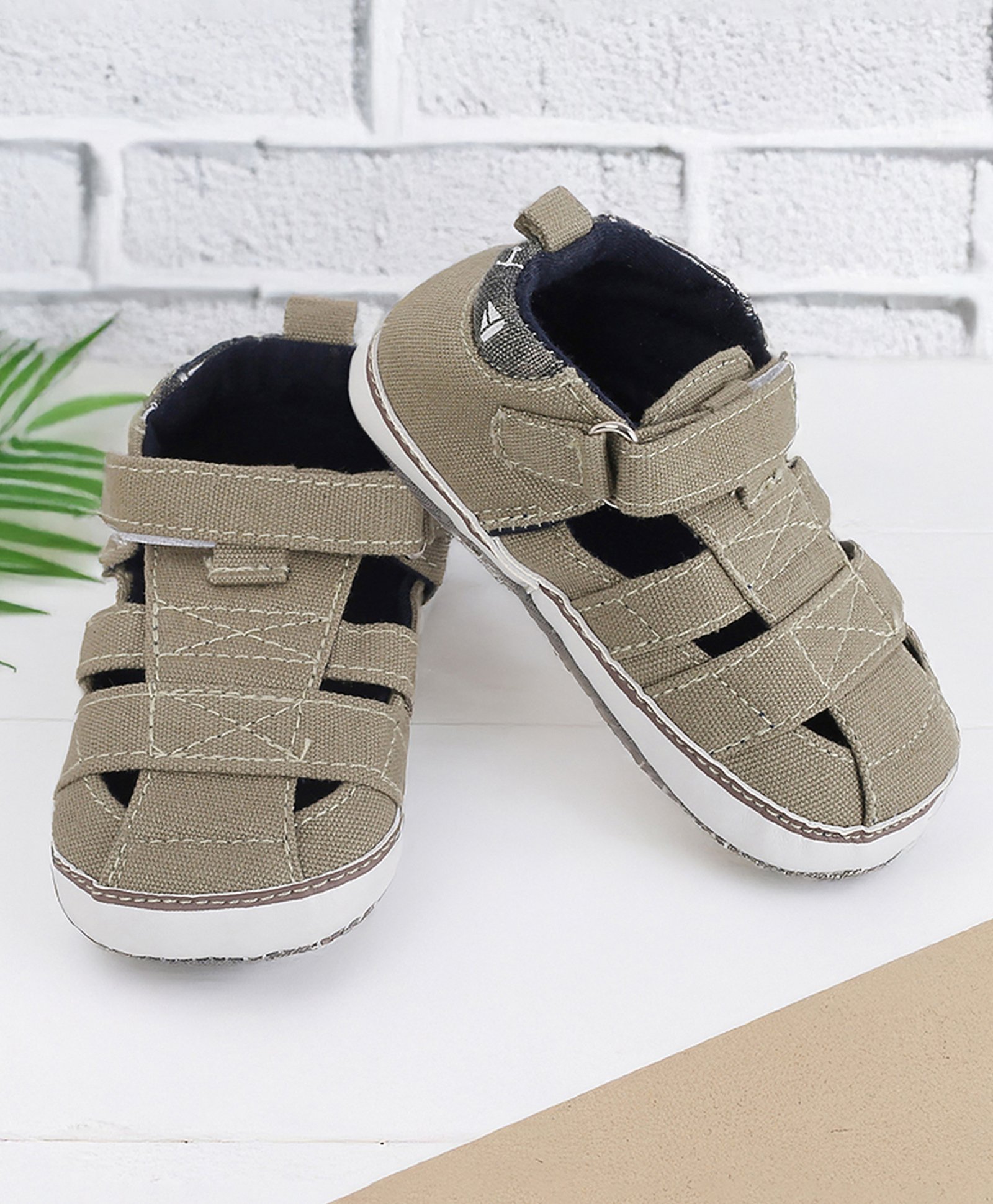 Baby Moo Solid Velcro Booties - Green-picture-14