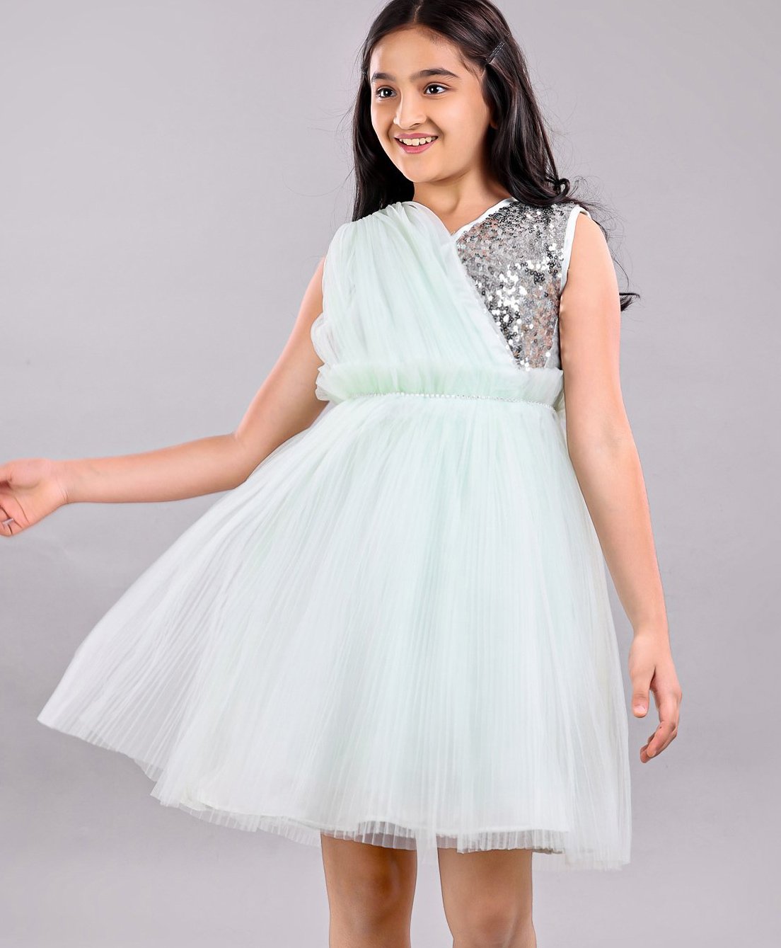 Buy Li&Li Boutique Flowers & Pearls Embellished Sleeveless Dress With  Headband Pink for Girls (5-6Years) Online in India, Shop at FirstCry.com -  2467859