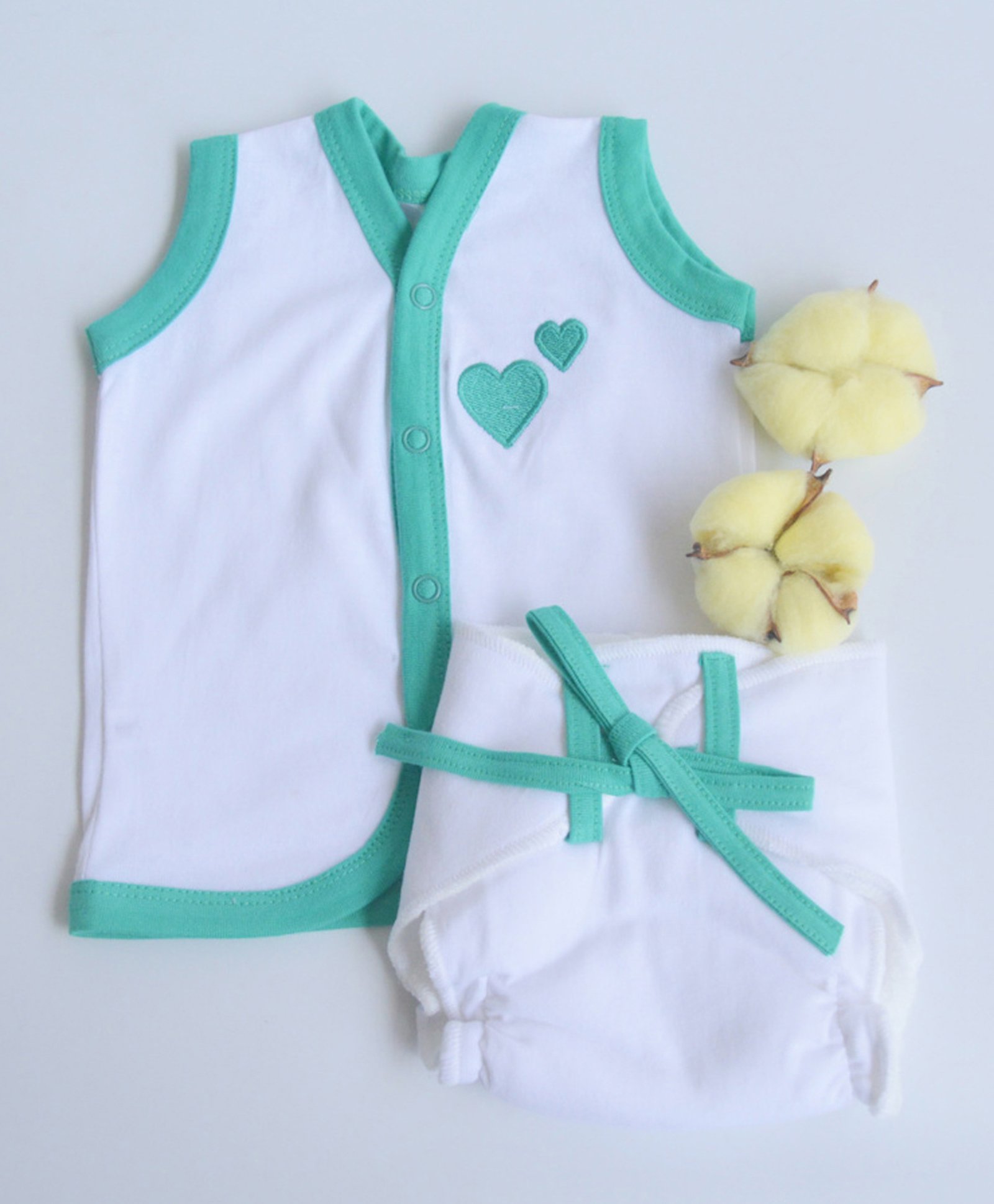 Yellow Doodle 100% Organic Cotton Sleeveless Vest And Cloth Nappy Green Hearts Babywear Set Large - Green-image-47