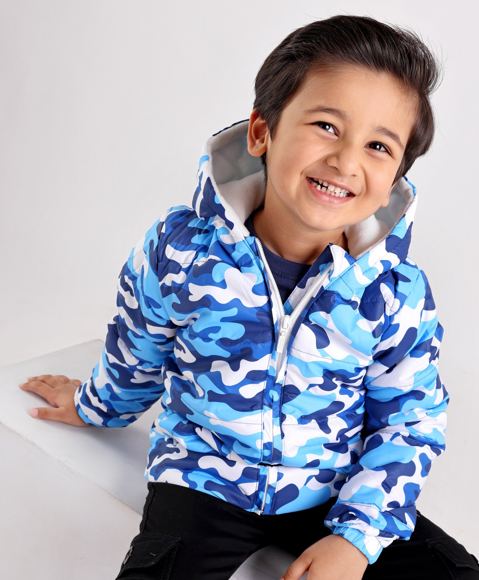 Babyhug Polyester Full Sleeves Hooded Fashion Heavy Winter Jacket Camo Print - Blue-image-10