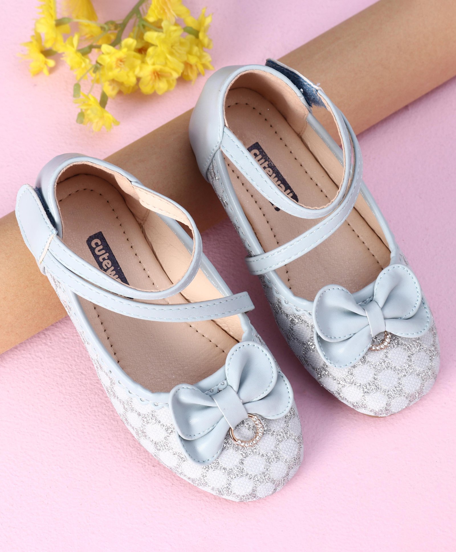 Cute Walk by Babyhug Sandals Bow Applique - Blue-image-31