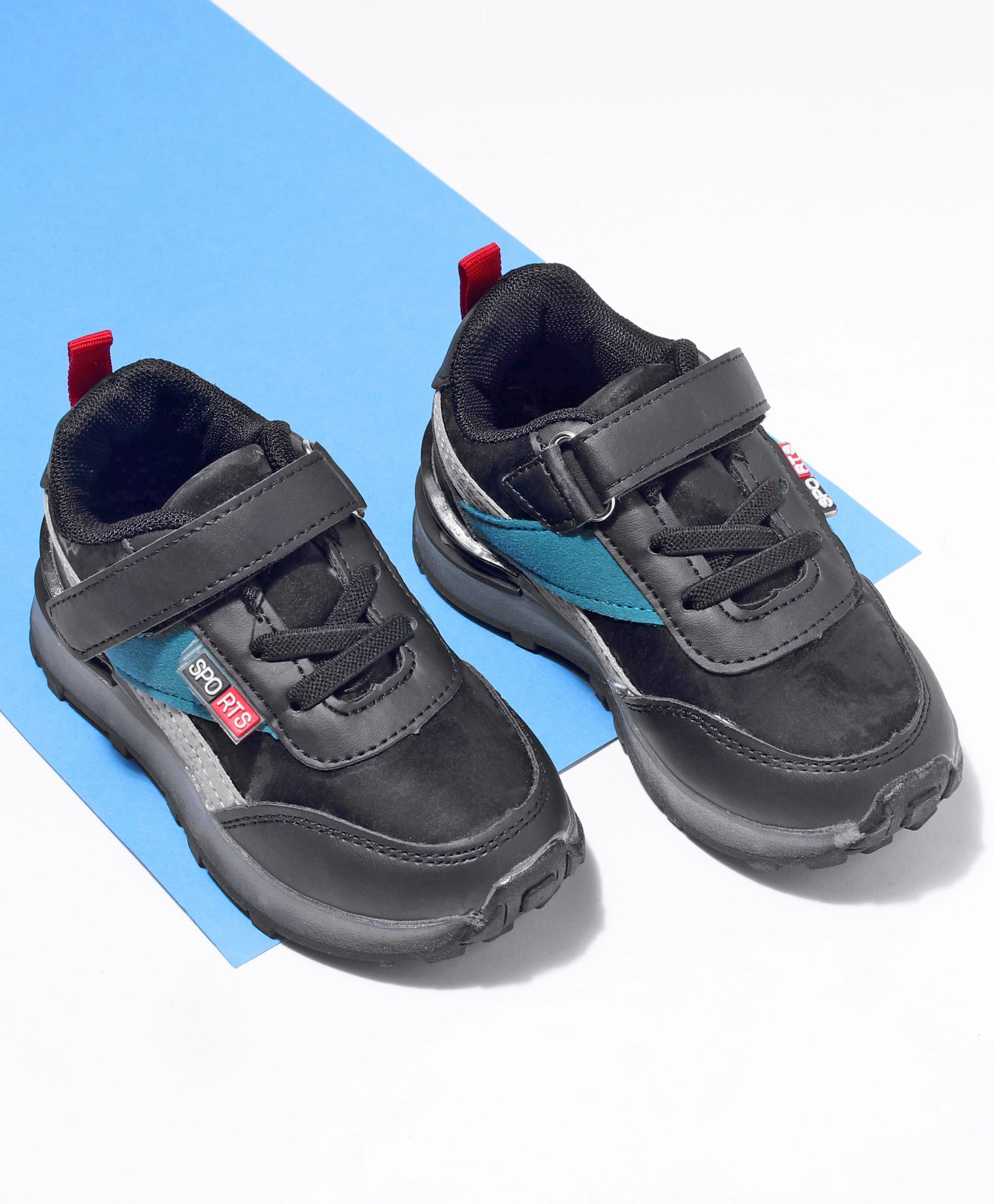 Cute Walk by Babyhug Sneakers With Velcro Closure Solid - Black-image-27
