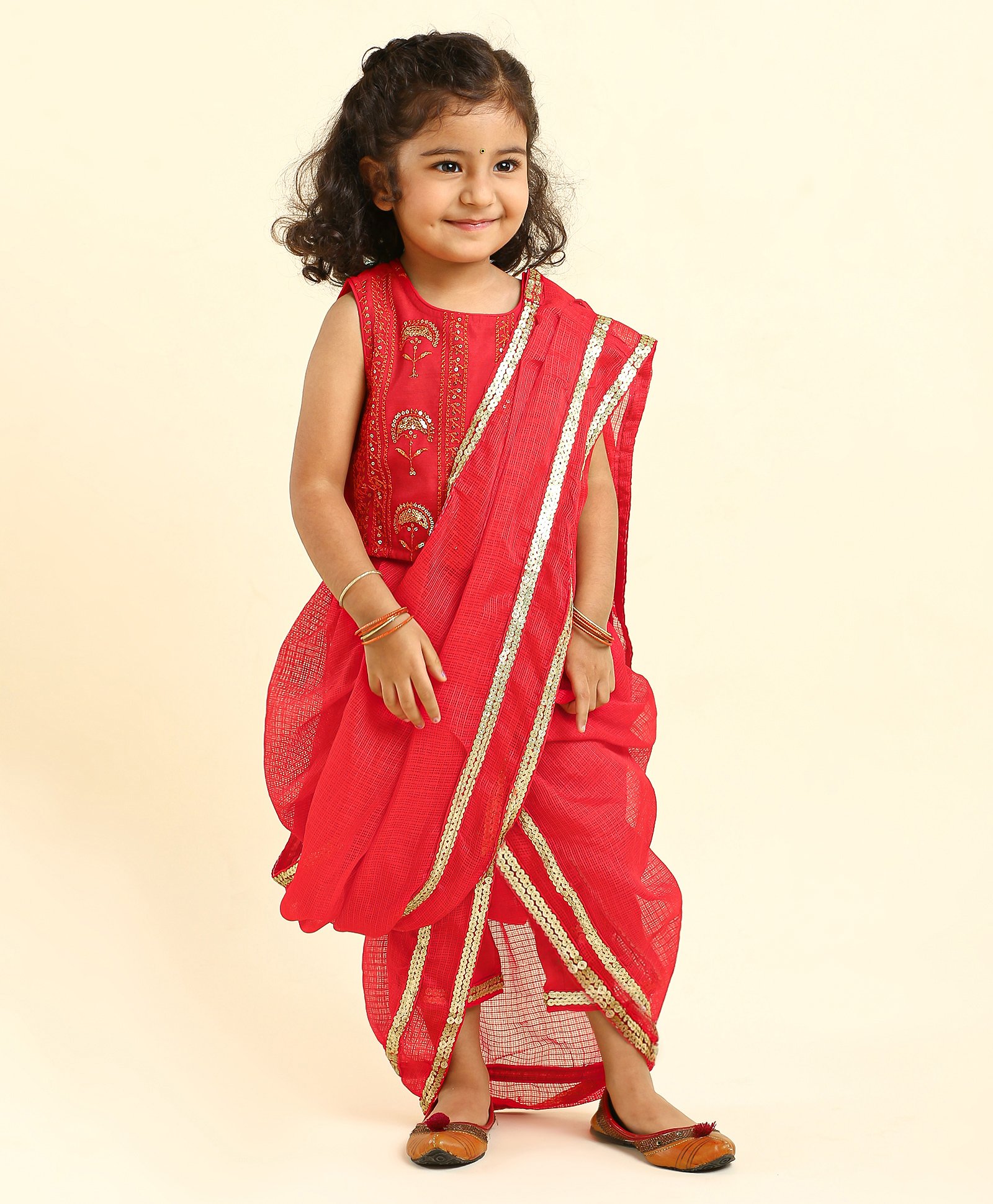 Babyhug Sleeveless Blouse And Sequins Bordered Saree - Red-image-10