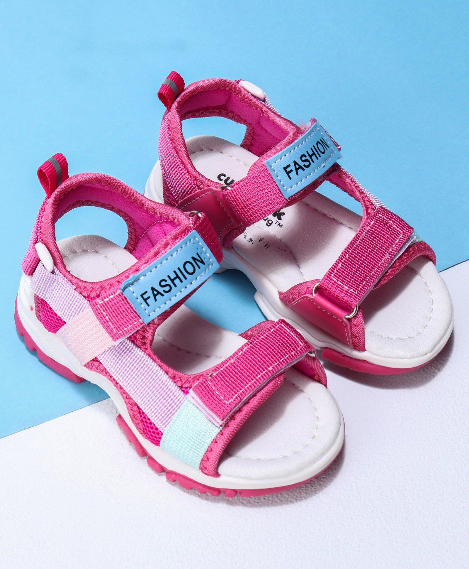 Cute Walk by Babyhug Velcro Sandals Fashion Print - Fuchsia-image-19