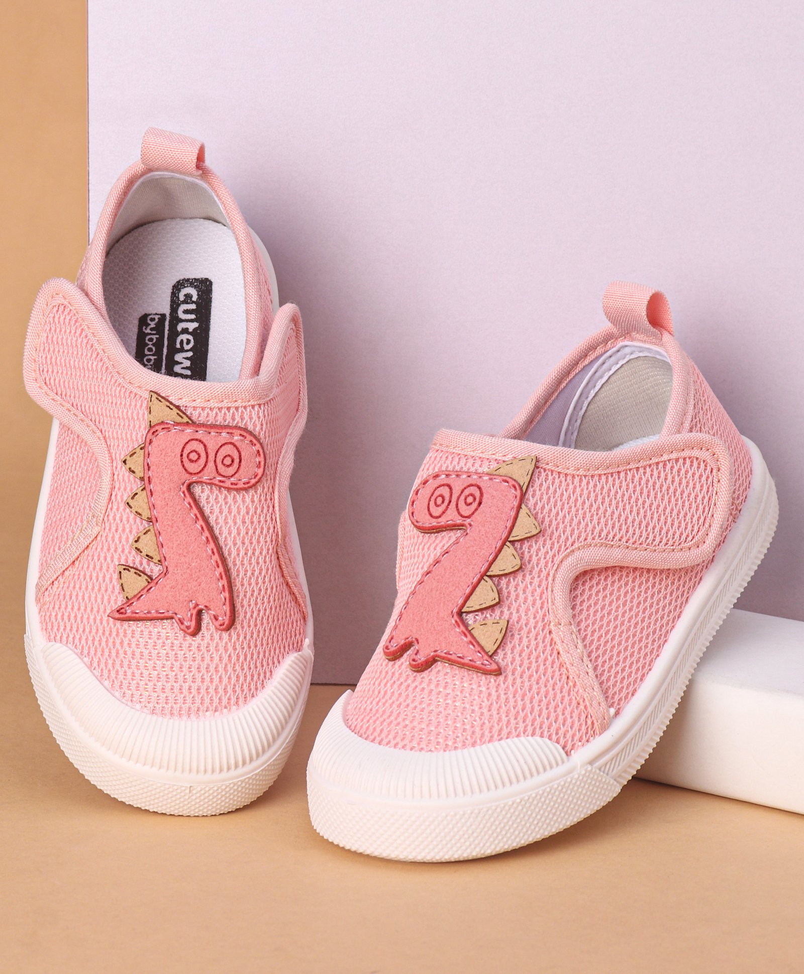 Cute Walk by Babyhug Casual Shoes With Velcro Closure Dino Patch - White Light Pink-picture-34
