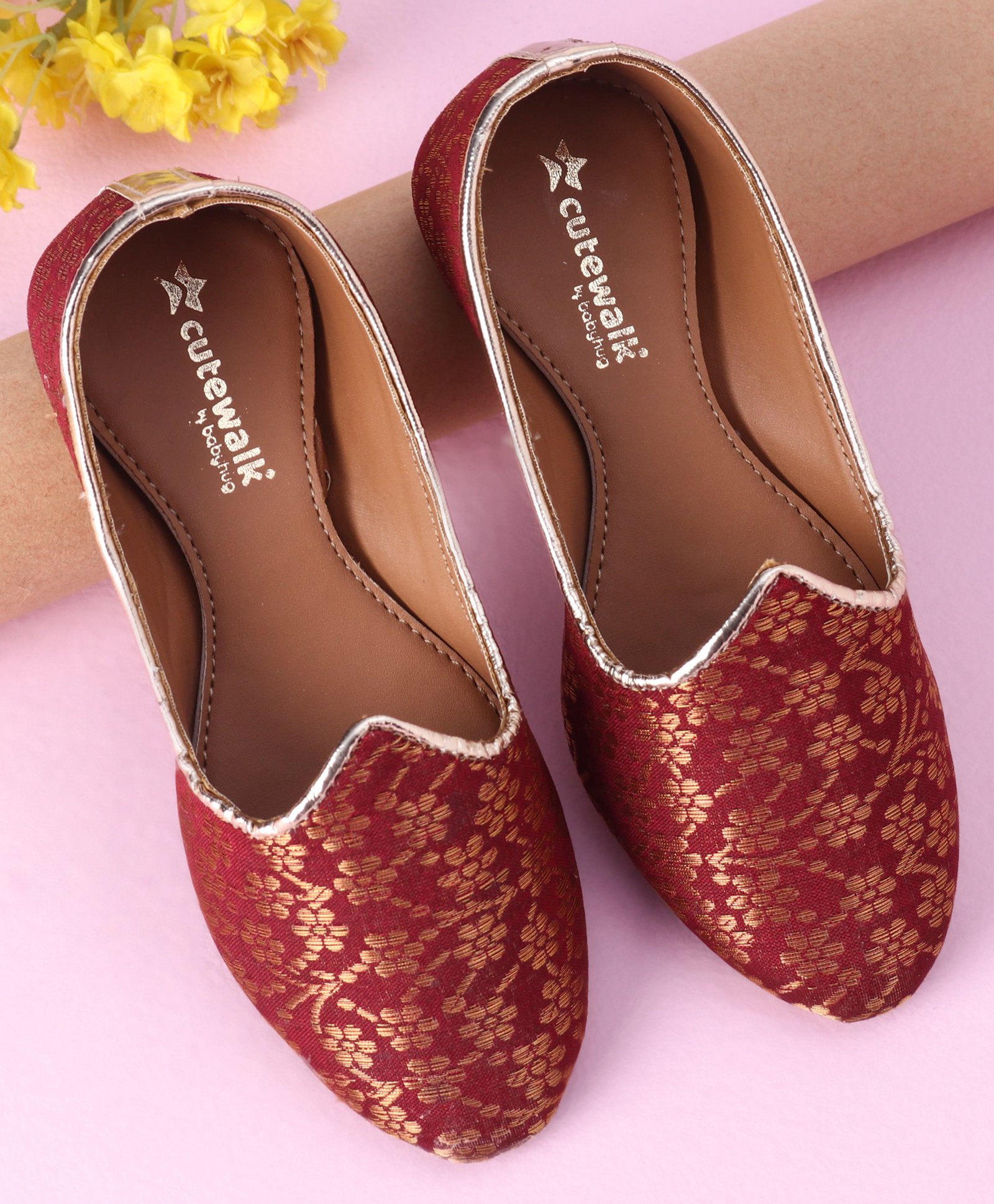 Cute Walk by Babyhug Slip On Embroidered Mojaris - Maroon
