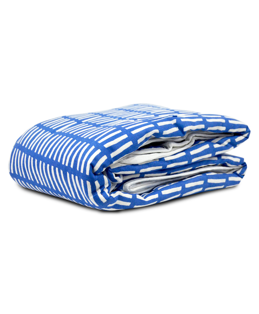 Divine Casa Abstract Print Cambric Cotton Single Reversible Quilt - Blue White-picture-24