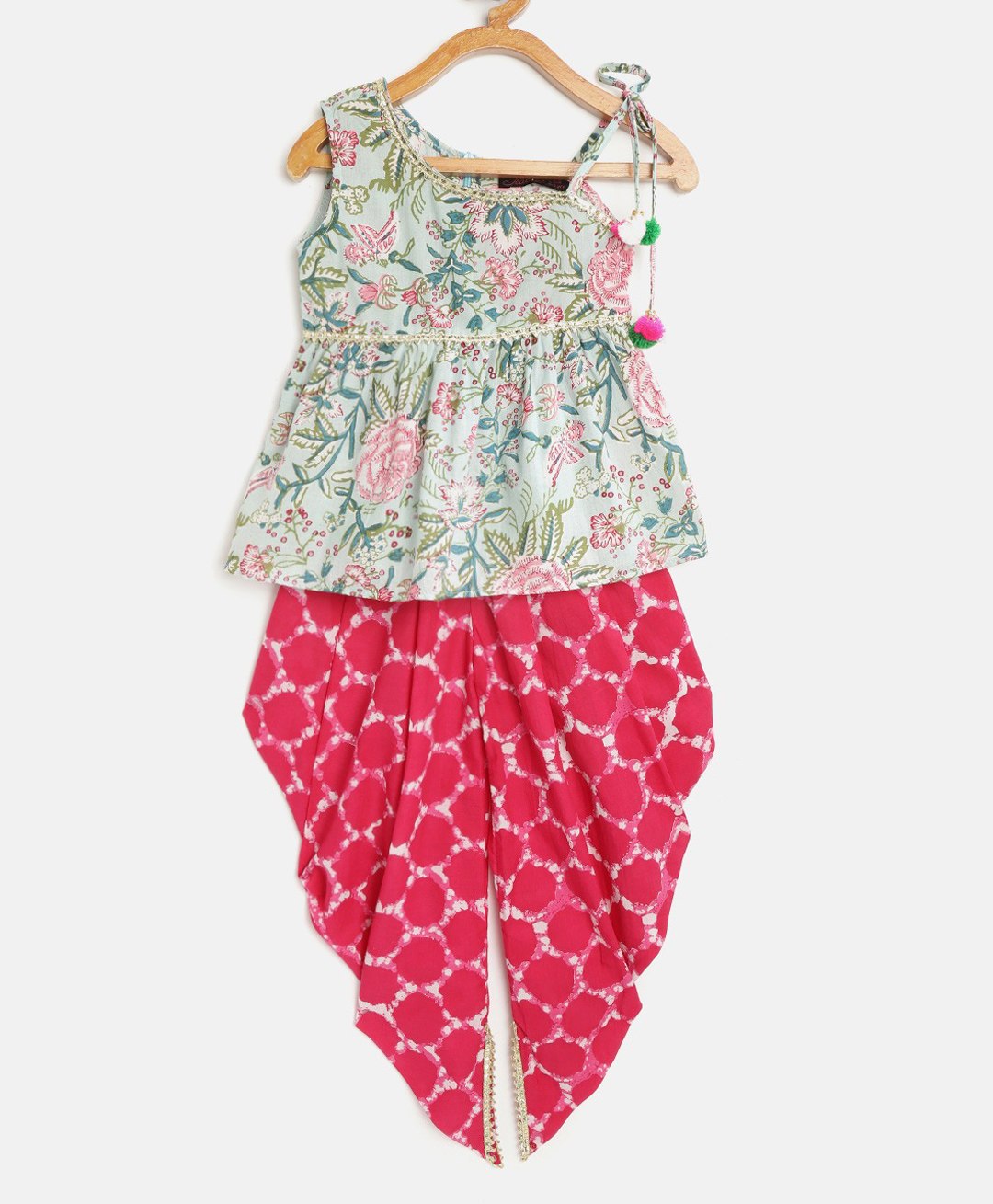 Pspeaches Sleeveless All Over Floral Jaal Print Kurta & Wax Resist Style Dhoti Gota Patti Lace Embellished Set - Green & PInk-image-38