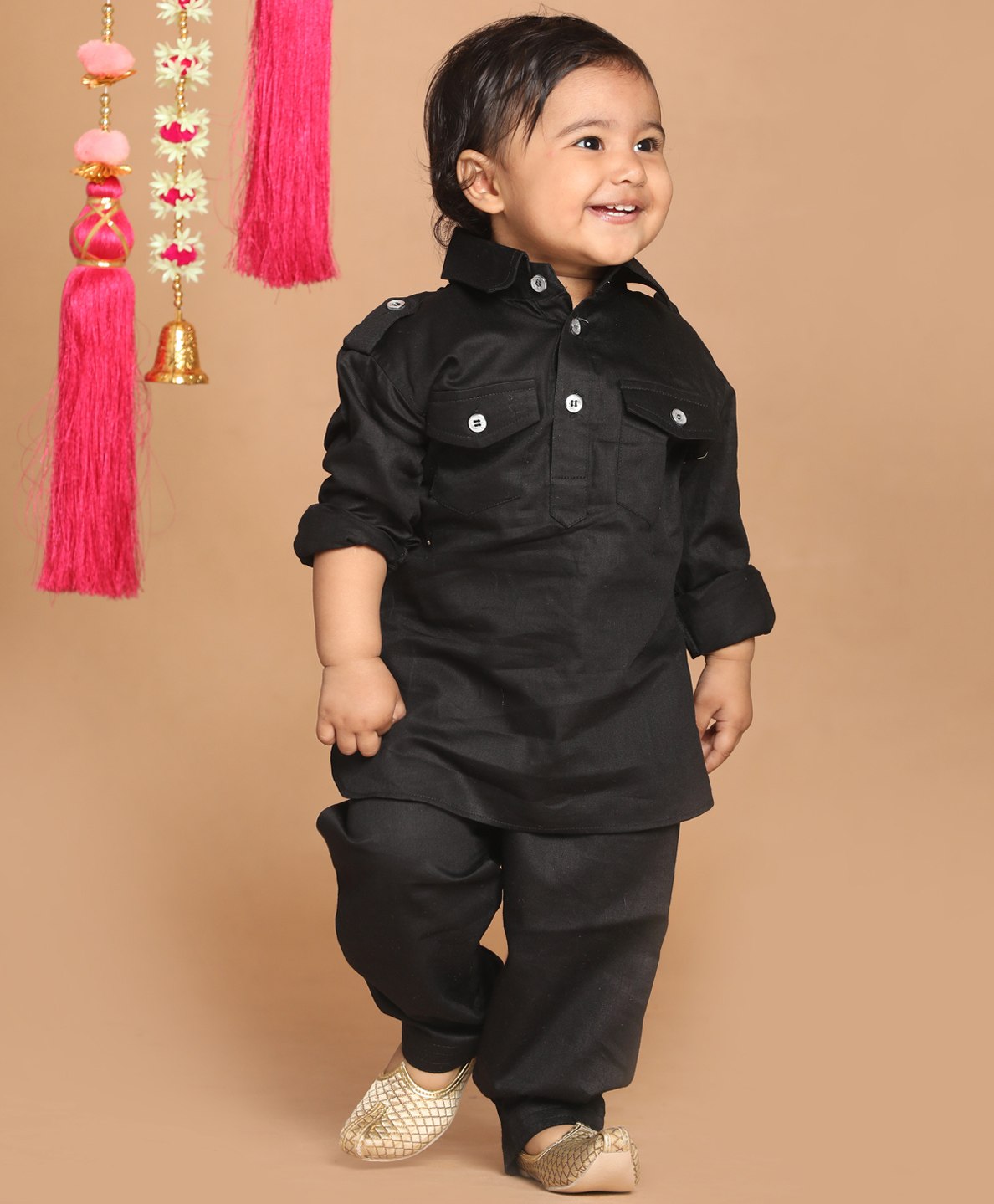 Vastramay Full Sleeves Pathani Kurta With Pyjama - Black-image-42