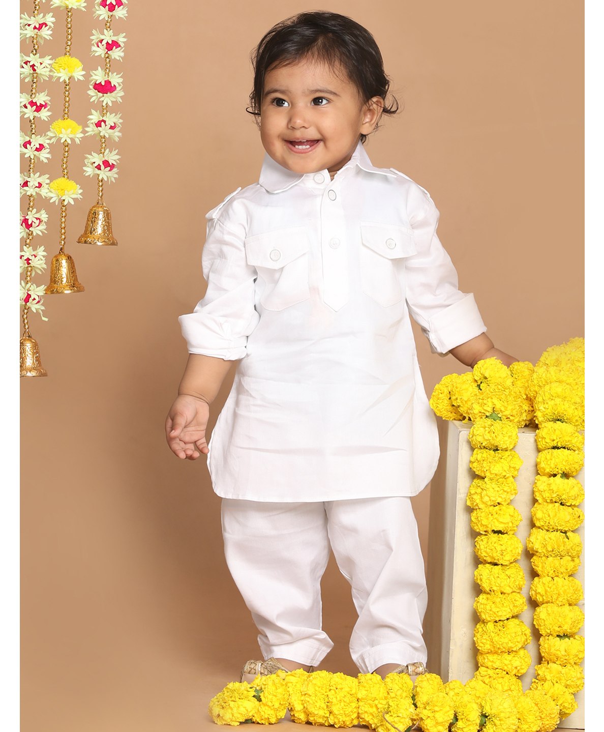Vastramay Full Sleeves Pathani Kurta With Pyjama - White-image-49