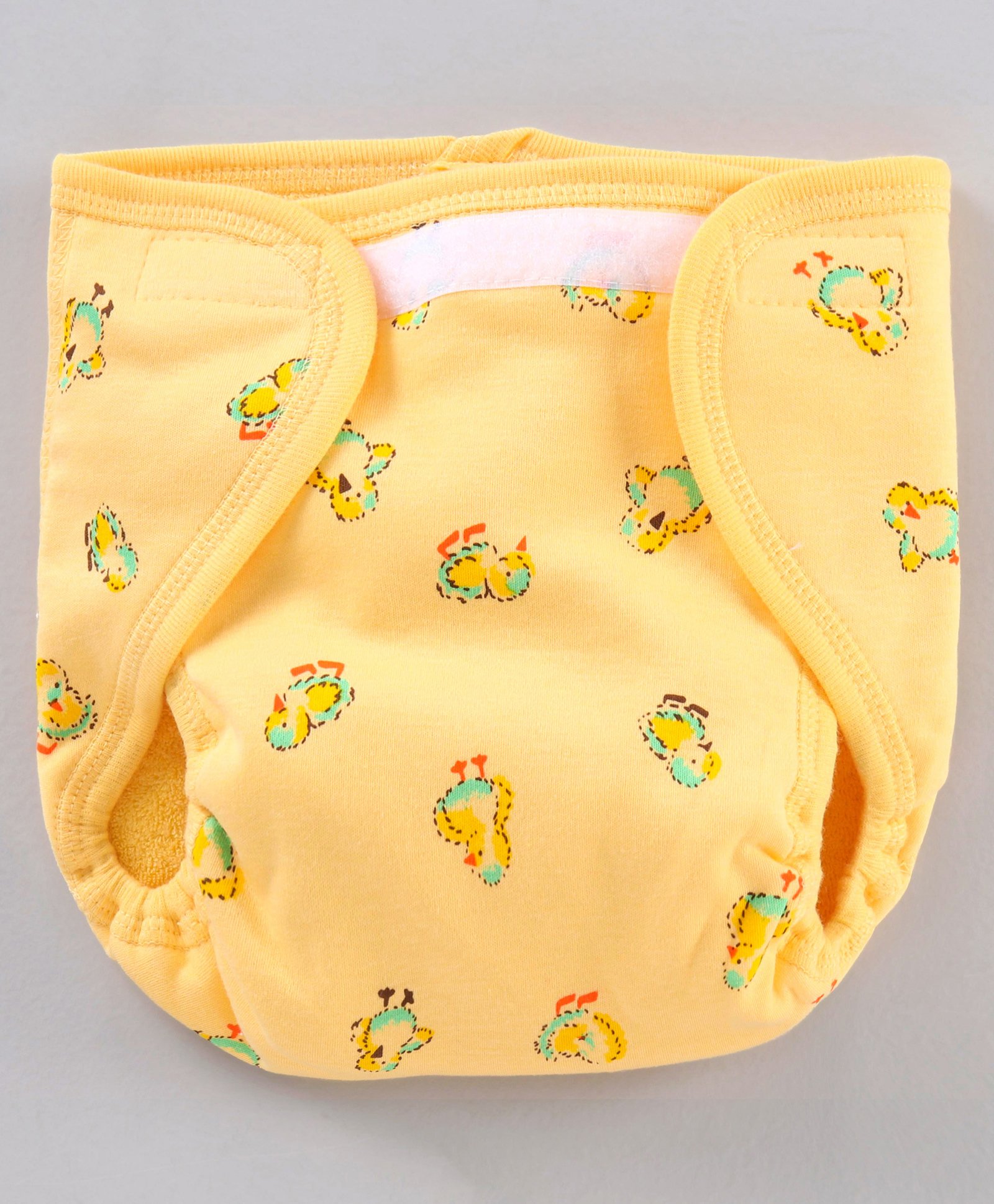 bee changed cloth diapers