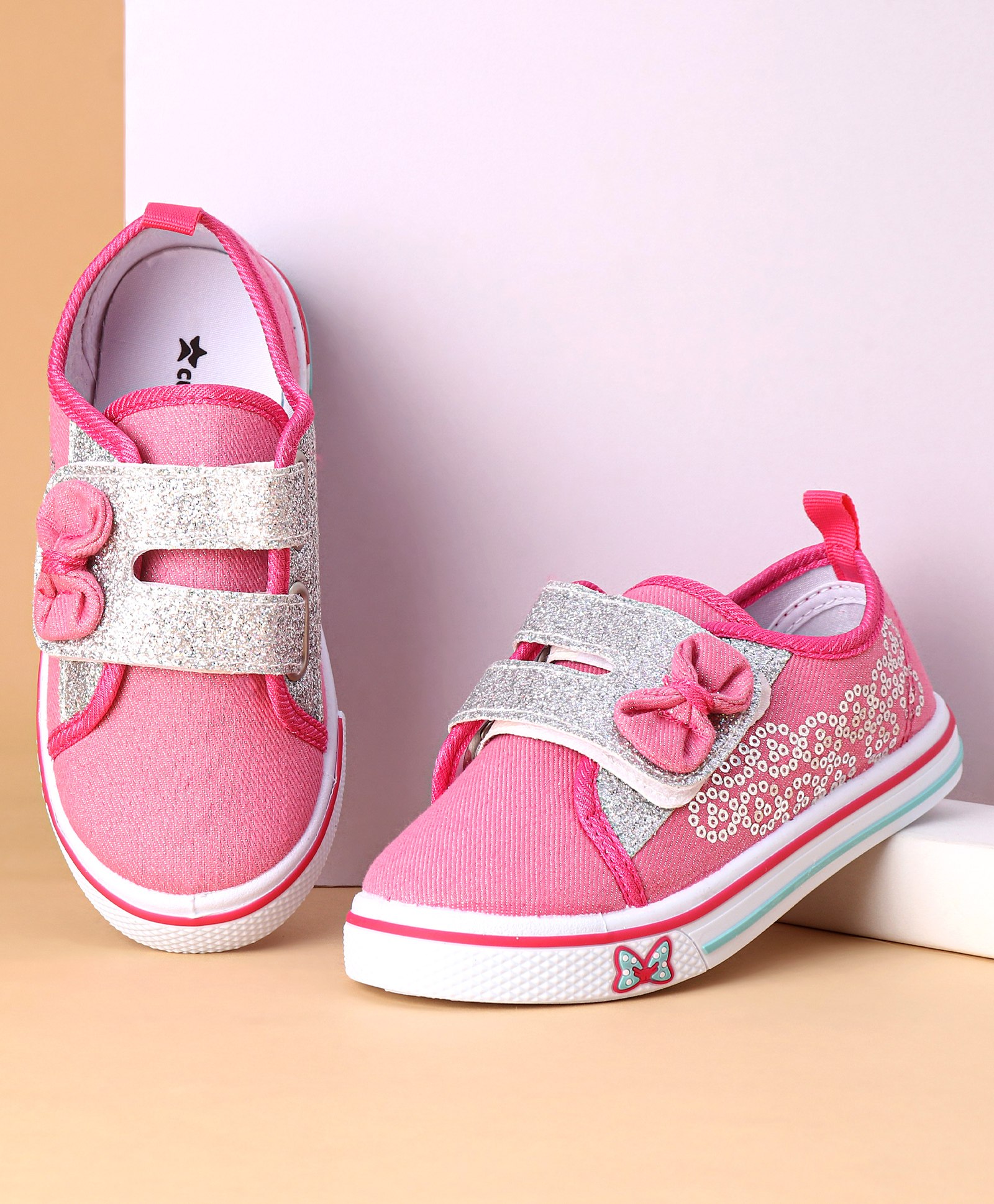 Cute Walk by Babyhug Casual Shoes With Velcro Closure Bow Applique- Pink-picture-21