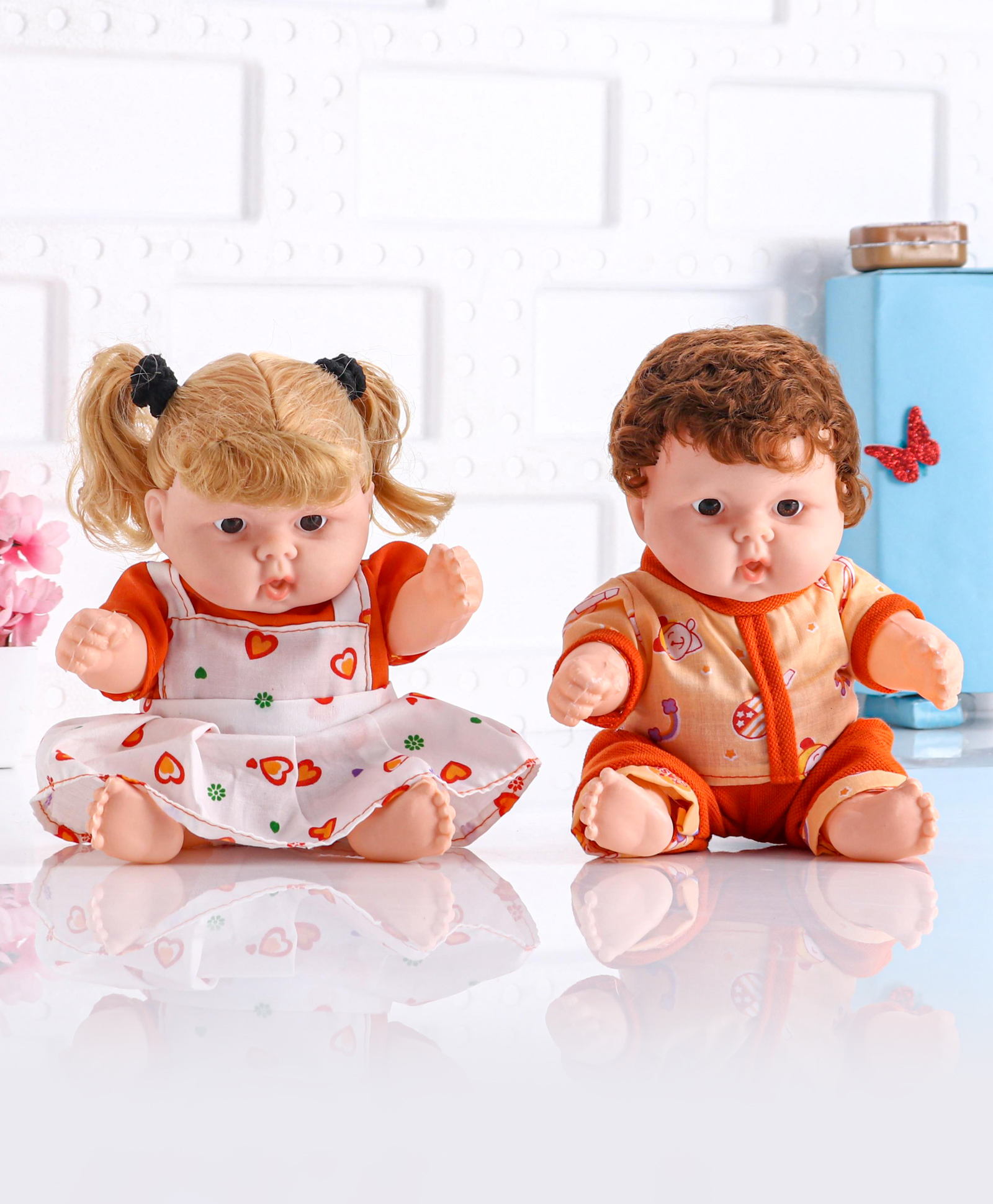 Poshampaa Baby Doll Pack of 2 - Height 14 cm (Colour and Print May Vary)  Online India, Buy Dolls and Dollhouses for (3-8 Years) at FirstCry.com -  11718596