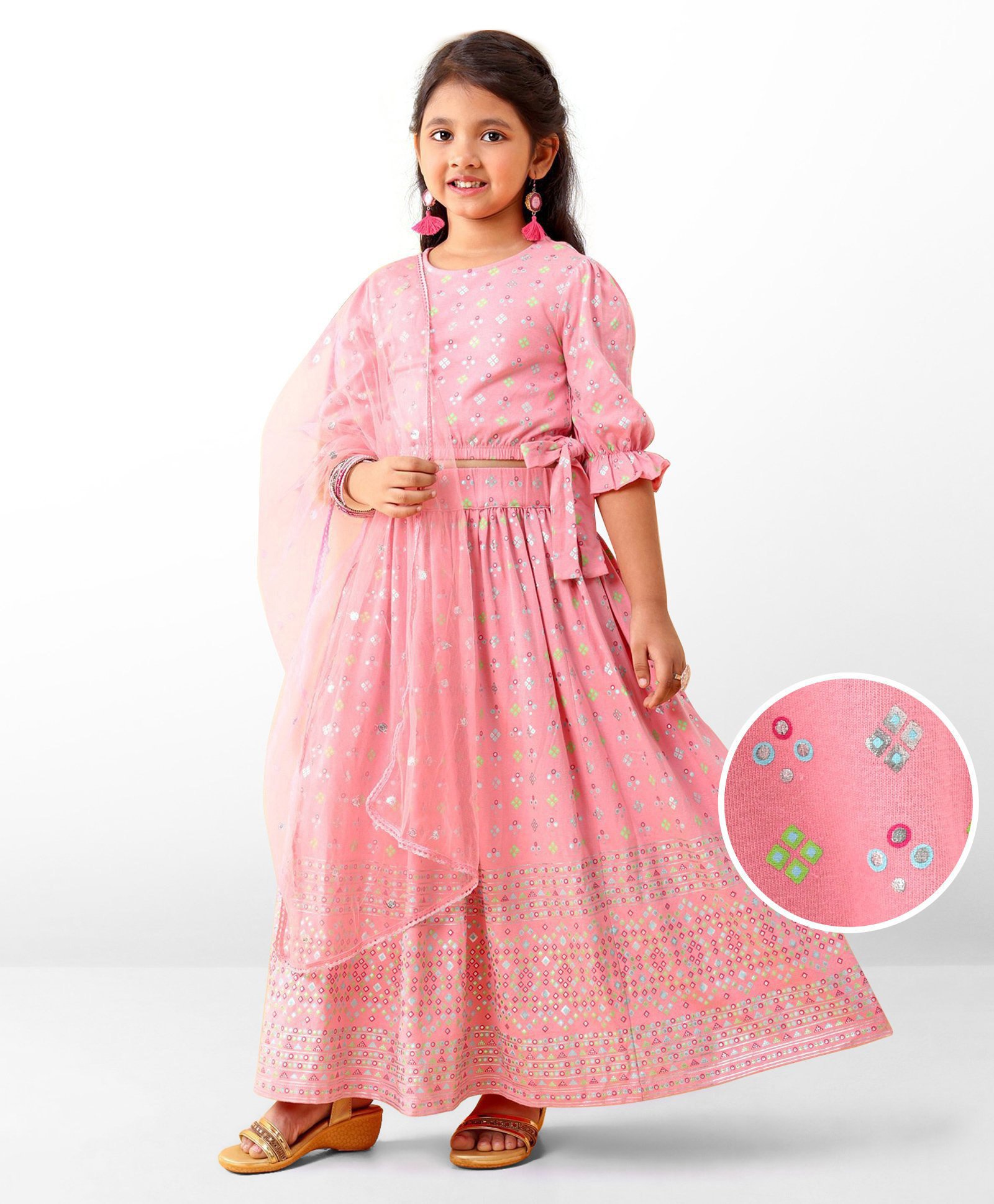 Earthy Touch Full Sleeves Knit Choli & Lehenga With Dupatta Bandhani Print - Pink-image-48