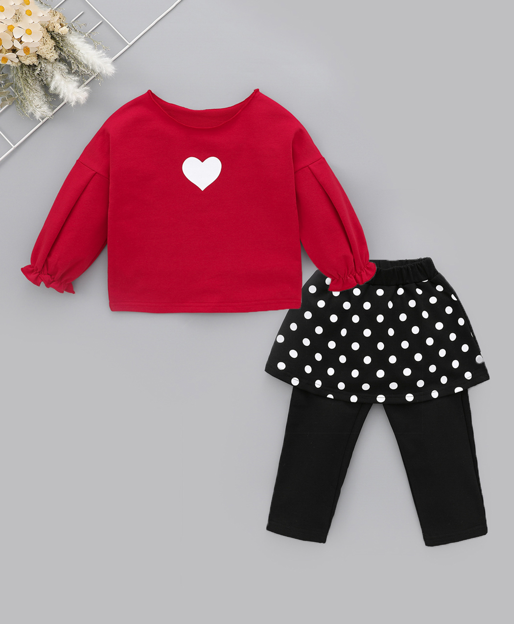 Kookie Kids Full Sleeves Winter Set Heart Print - Red-image-28