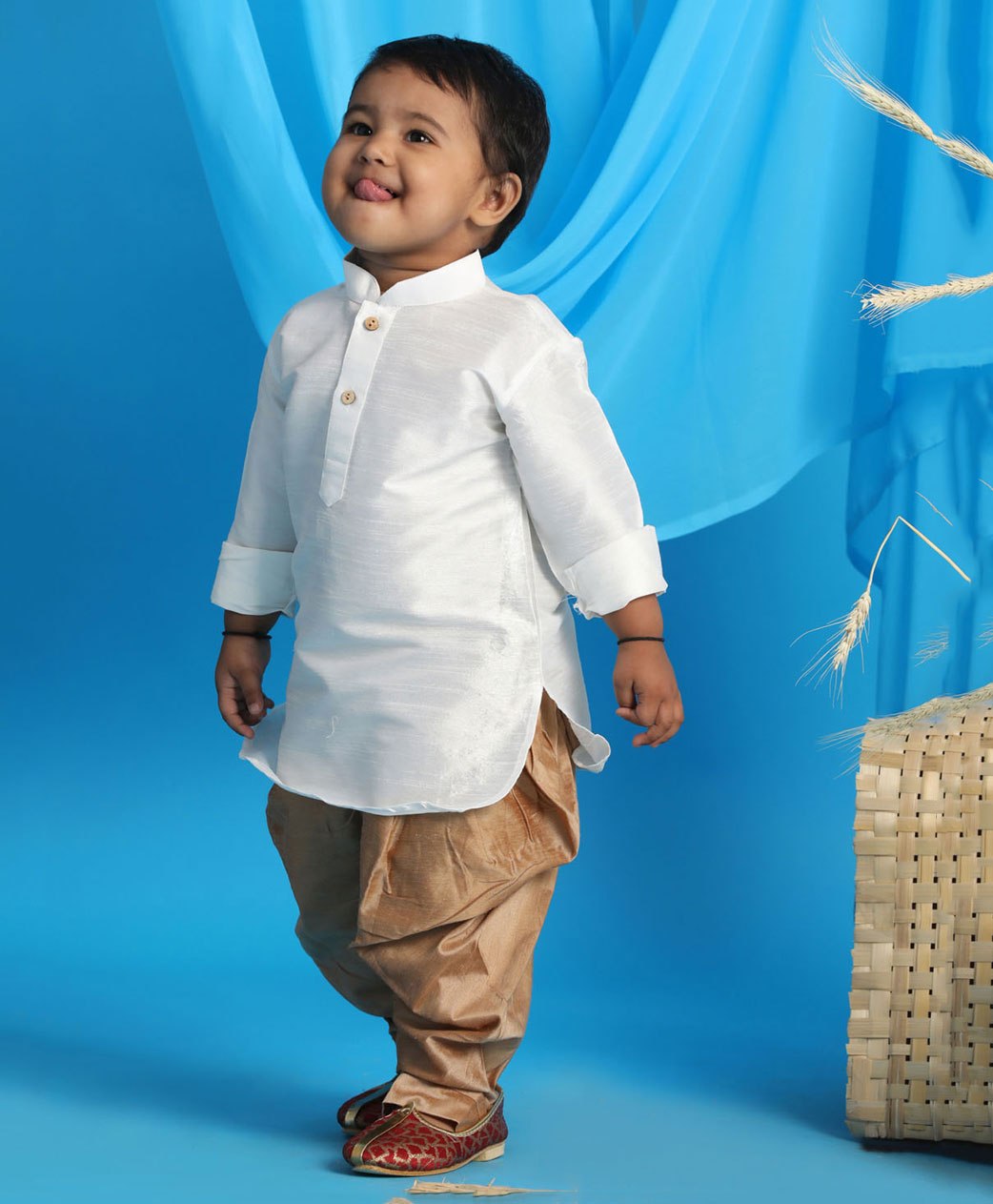 Vastramay Sishu Full Sleeves Solid Kurta & Pajama Set - White & Rose Gold-picture-22