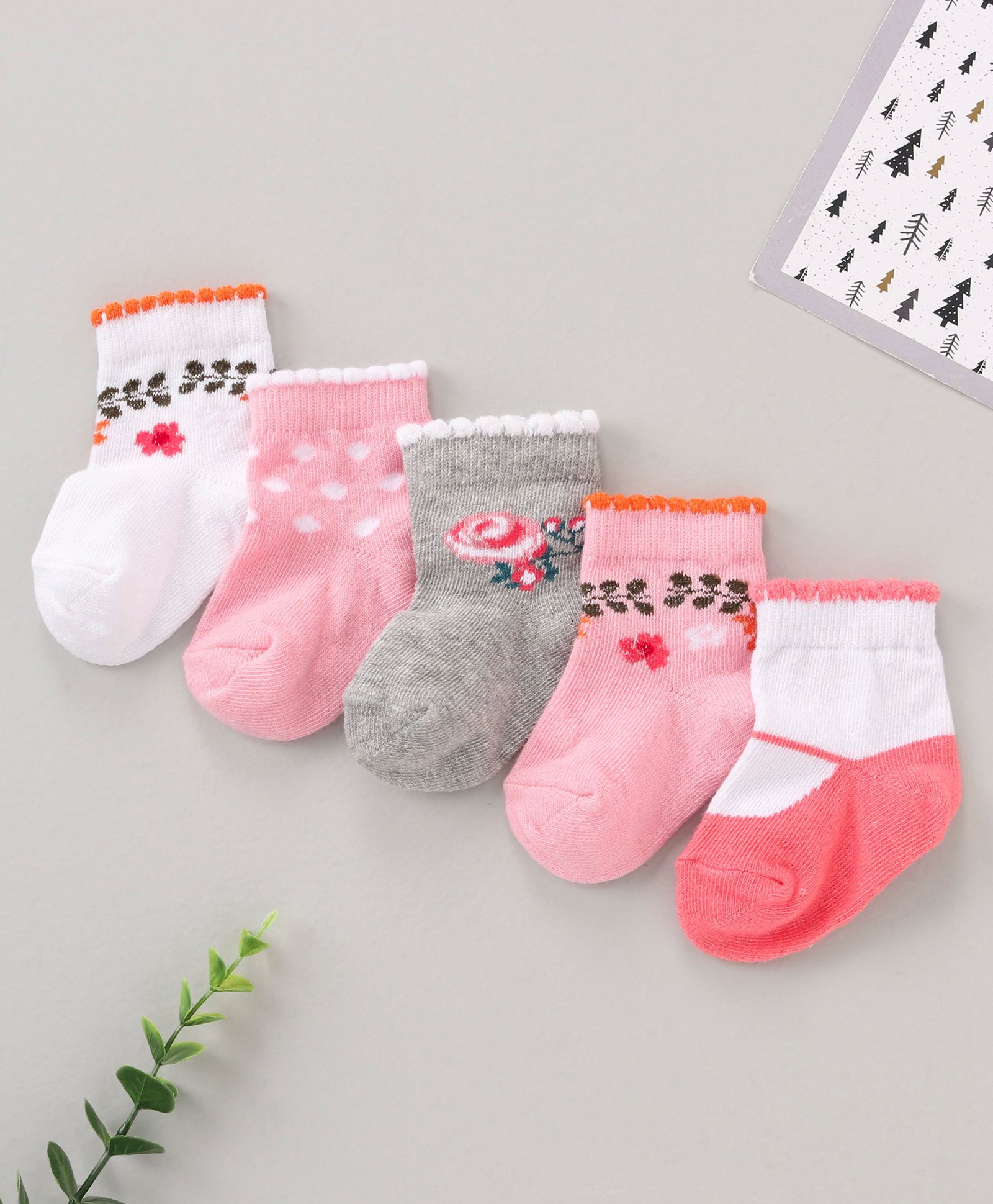 Cute Walk by Babyhug Anti Bacterial Ankle Length Non Terry Socks Flower Print Pack of 5 Pair - Pink-image-13