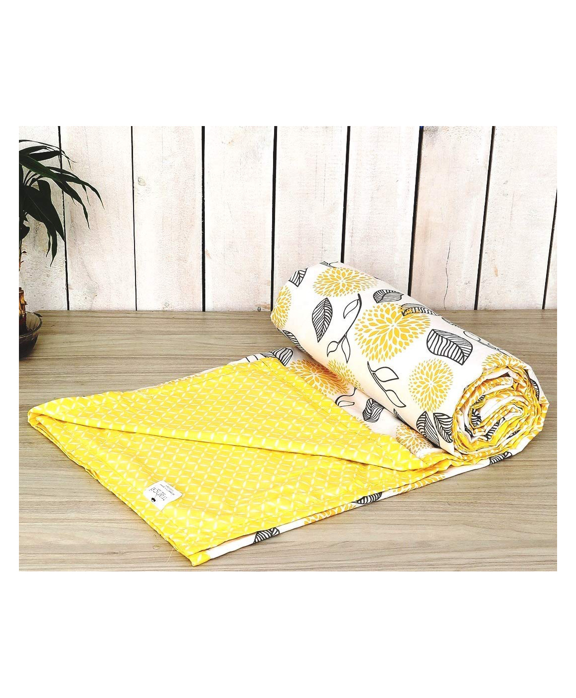 Trance Home Linen Pure Cotton Reversible Dohar Double Bed Size AC Blanket Soft Light Weight Bed Blanket - Yellow White Abstract-picture-23