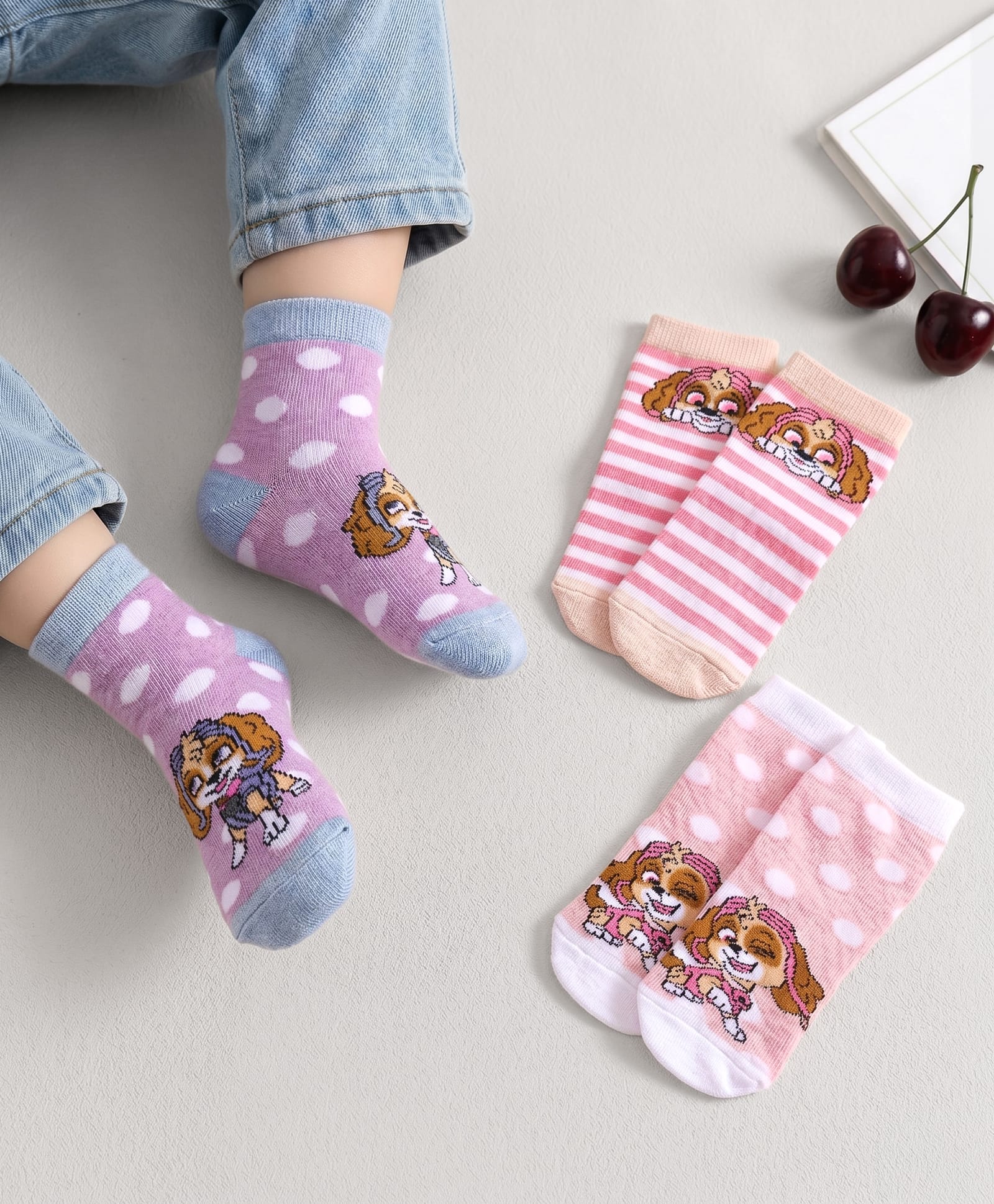 Cutewalk By Babyhug Anti Bacterial Ankle Length Socks Paw Patrol Design Pack of 3- Pink & Purple-image-23