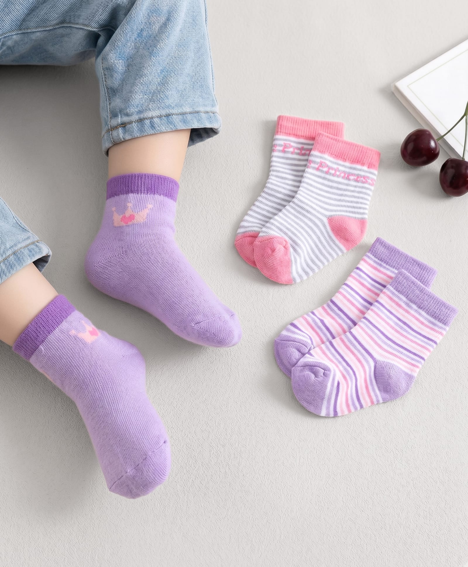Cutewalk By Babyhug Anti Bacterial Ankle Length Socks Stripes & Crown Design Pack Of 3- Multicolor-image-8
