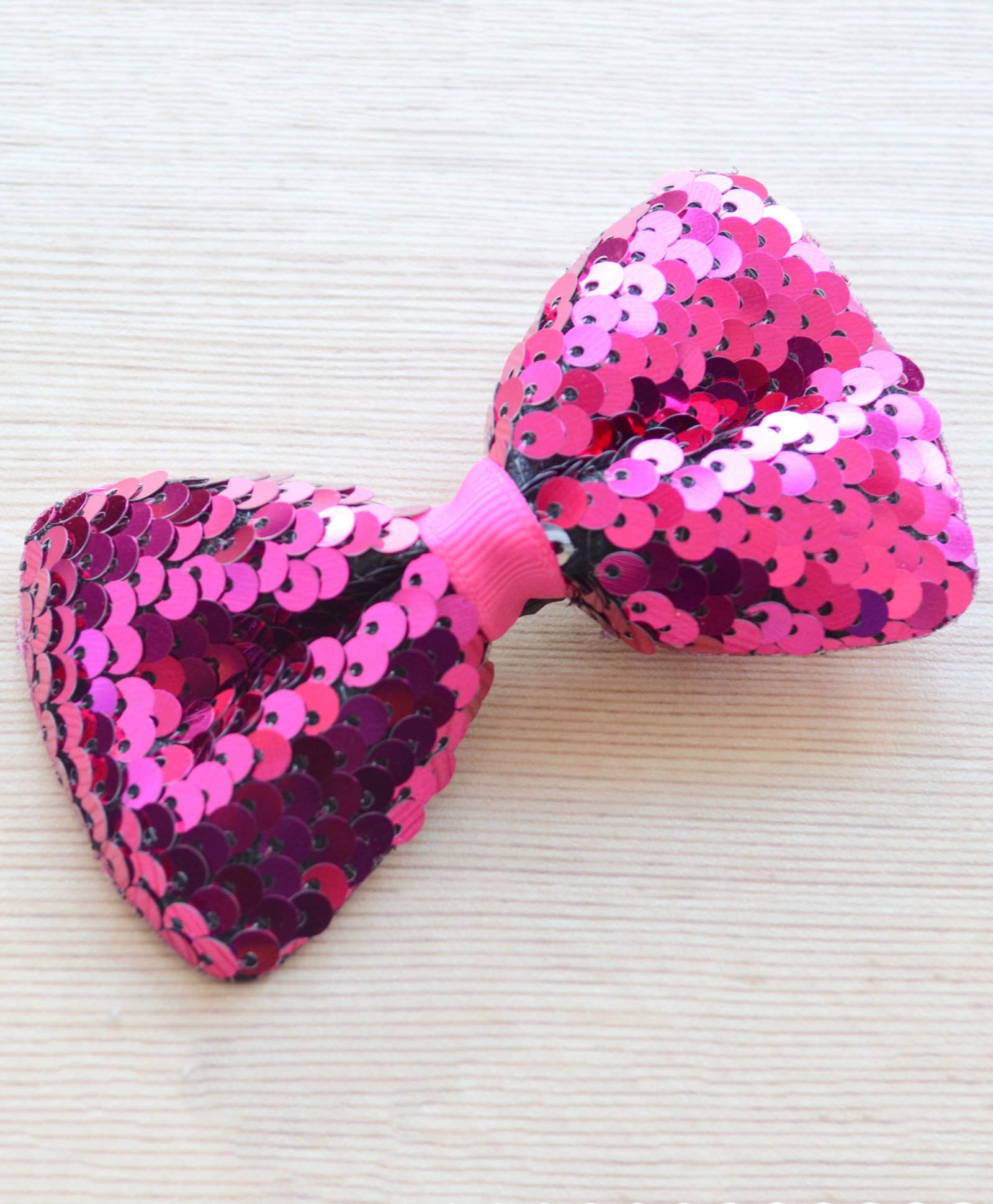 Pretty Ponytails Sequin Hair Bow Party Wear Hair Clip - Dark Pink for Girls  (0 Month-16 Years) Online in India, Buy at  - 12644904