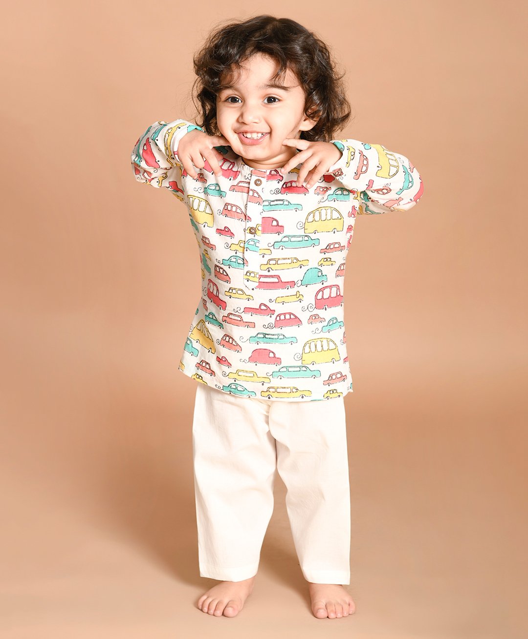 LIL PITAARA Pure Cotton Full Sleeves All Over Car Printed Kurta With Pyjama - White & Red-picture-13