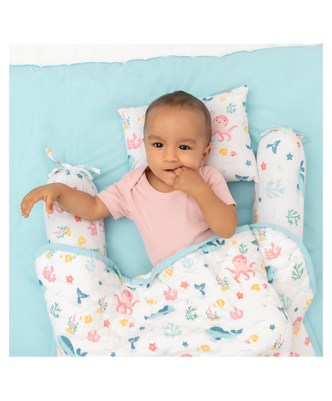 Haus & Kinder Bundle of Joy Bedding Set, Vitamin Sea- White Blue-image-47