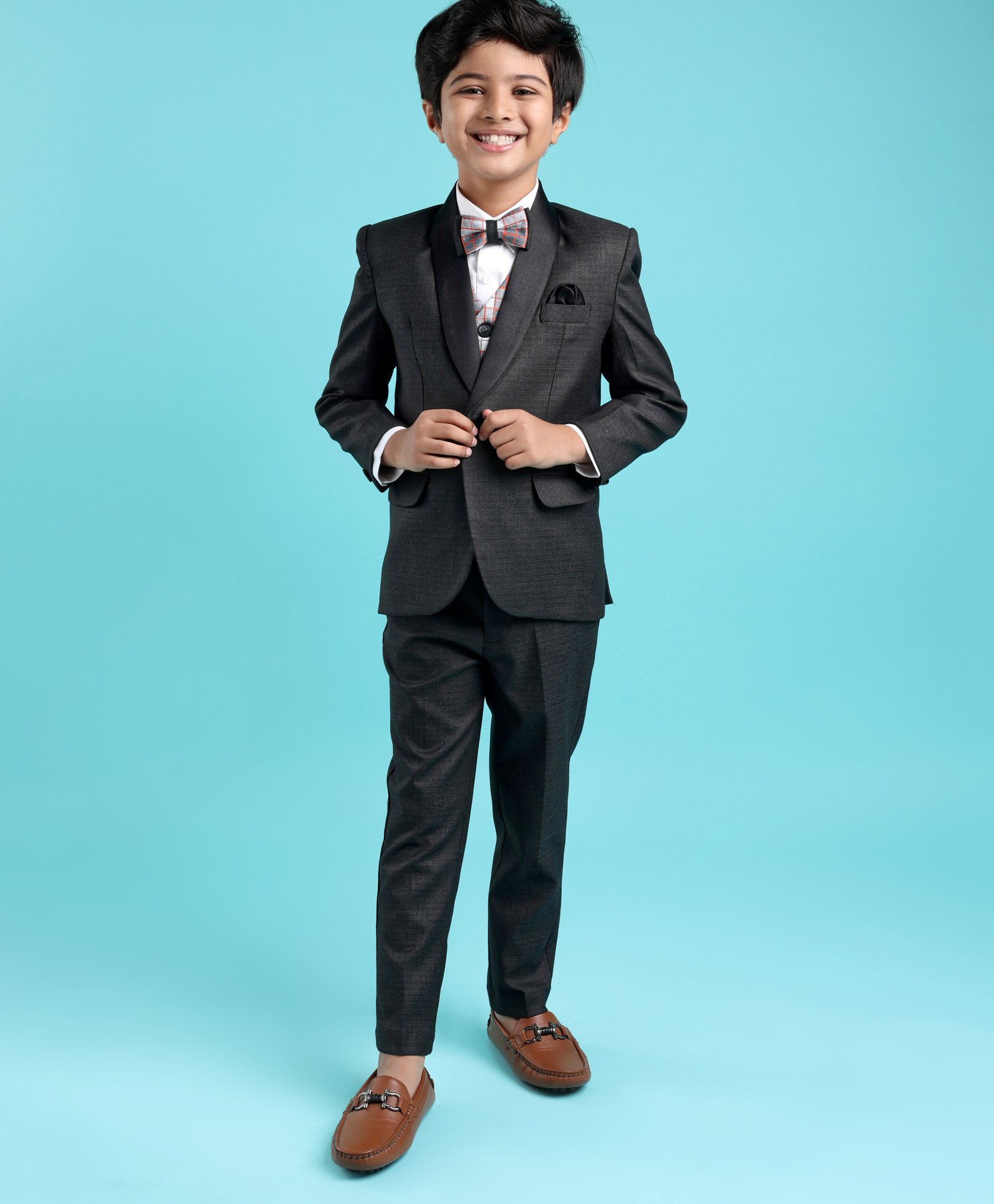 Robo Fry Cotton Full Sleeves Solid Party Suit With Blazer & Bow- Black-picture-25