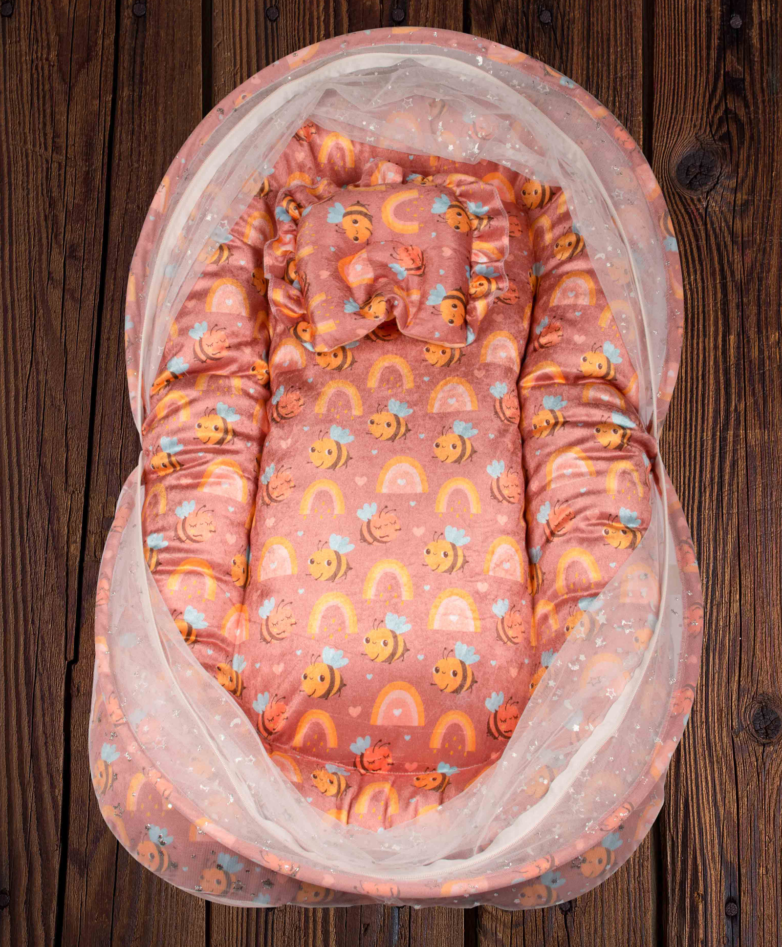 Mittenbooty Mosquito net bedding medium in shining velvet fabric and sparkle net in Honeybee print- Brown-image-9